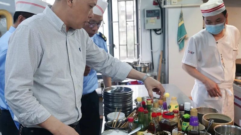网红零食批发定制包装：揭秘其背后的秘密与趋势