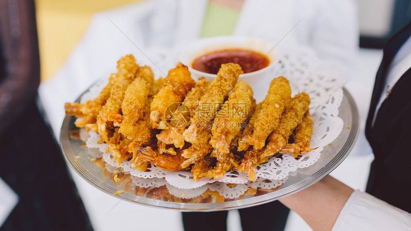 线上线下休闲食品区别